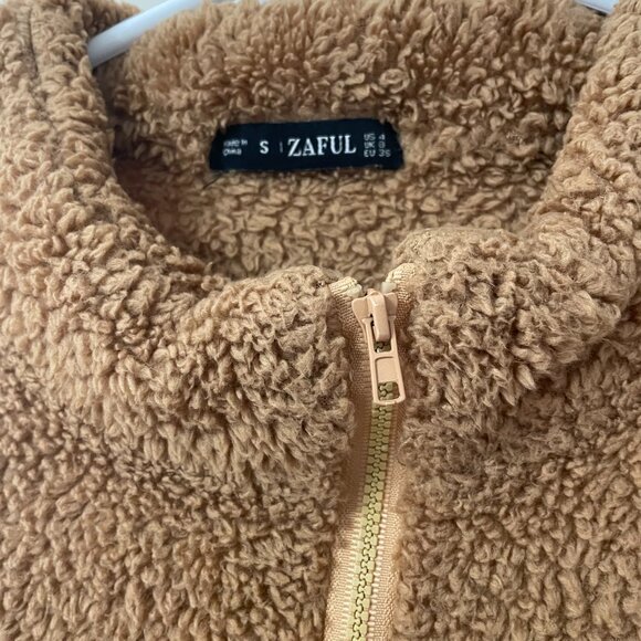 ZAFUL Women's Zip Up Faux Fluffy Cropped Teddy Sweater - Size Small - Picture 2 of 3